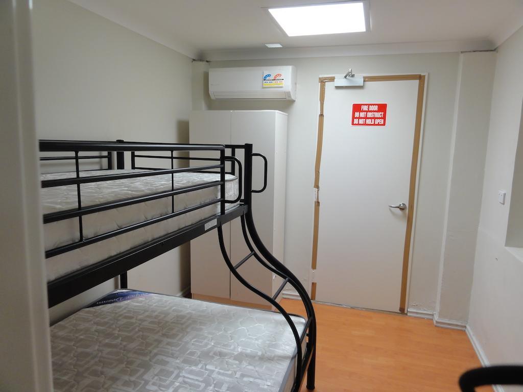 Hostel Perth 178 Backpackers Pokoj fotografie