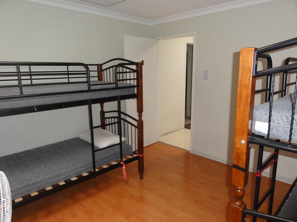 Hostel Perth 178 Backpackers Pokoj fotografie